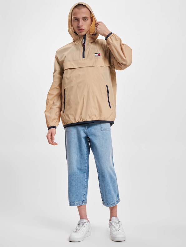 Tommy Jeans Pckable Tech Chicago Popover Windbreaker-7