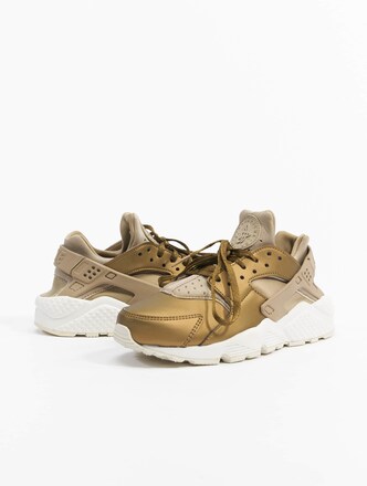 Nike Air Huarache Run Sneakers