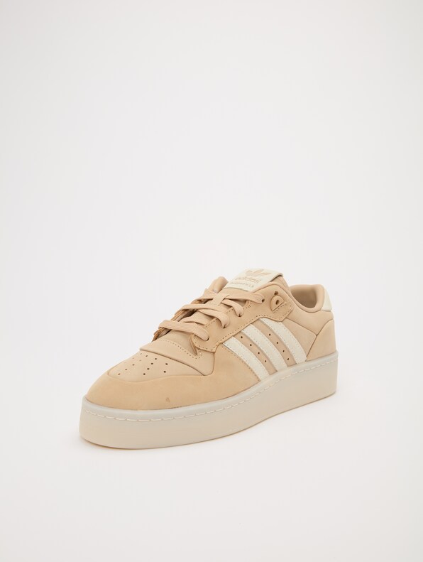 Rivalry Lux Low-2