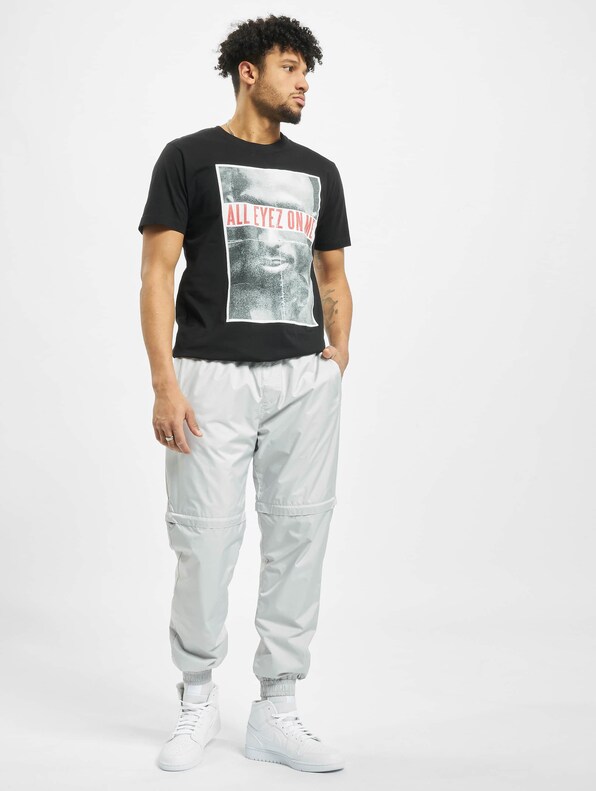 2PAC All Eyez On Me-3