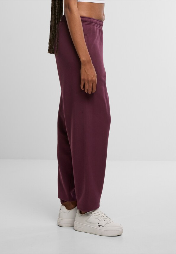 Small Signature Essential OS Sweatpants-3