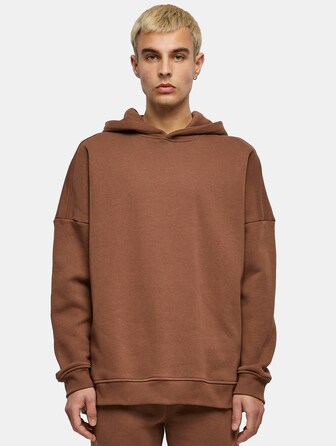 Oversized Cut On Sleeve