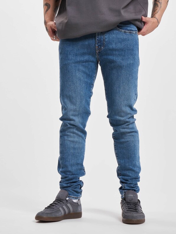 Levi's® Taper Jeans-2