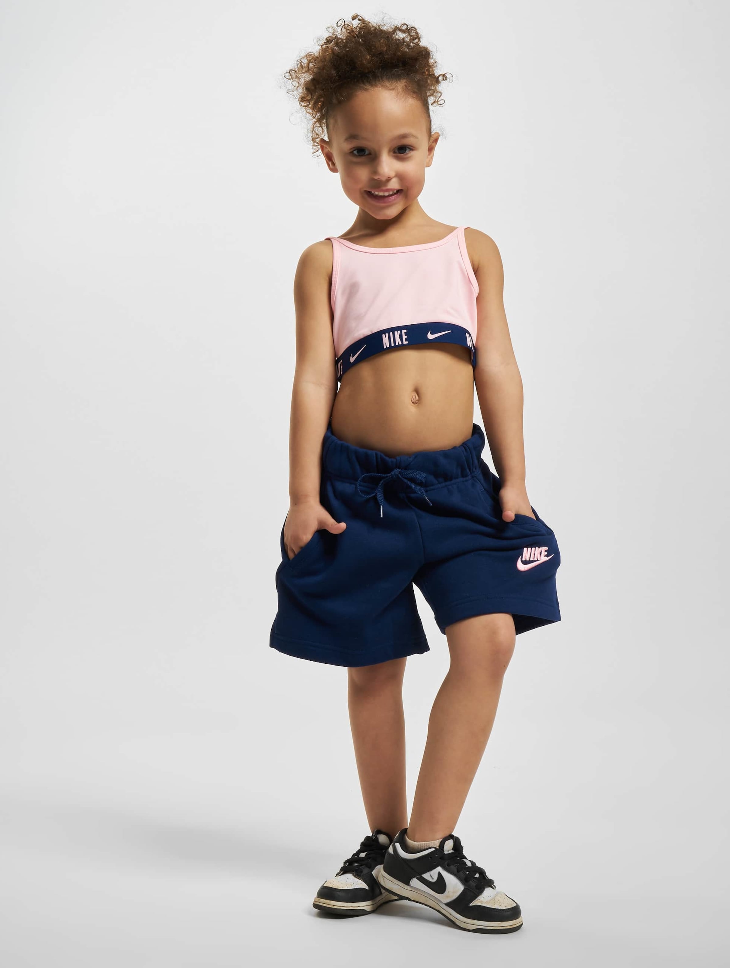 Girls blue nike on sale shorts