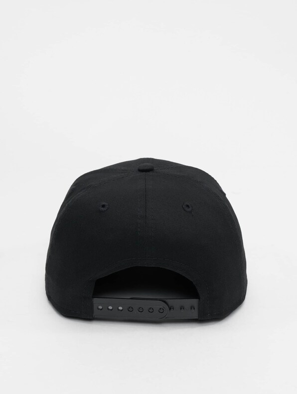 New Era League Essential 9FIFTY® Black - 11180834 – Izicop