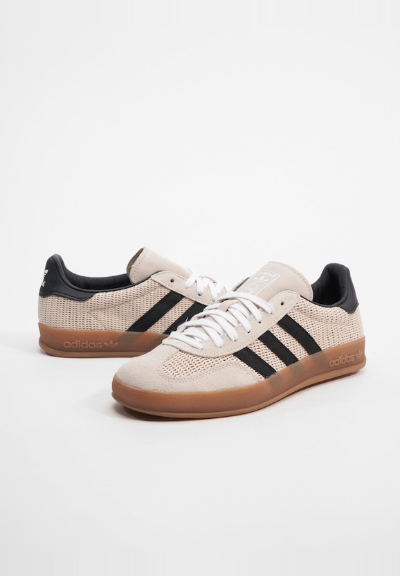 Gazelle Indoor -0
