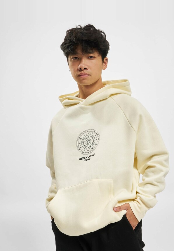 Oversized Zodiac Signs-6