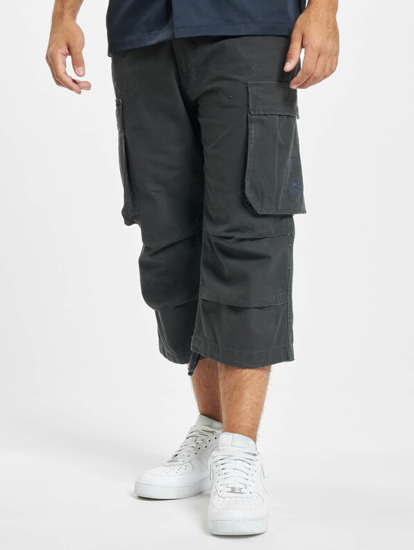 Industry Vintage Cargo 3/4 Shorts-0
