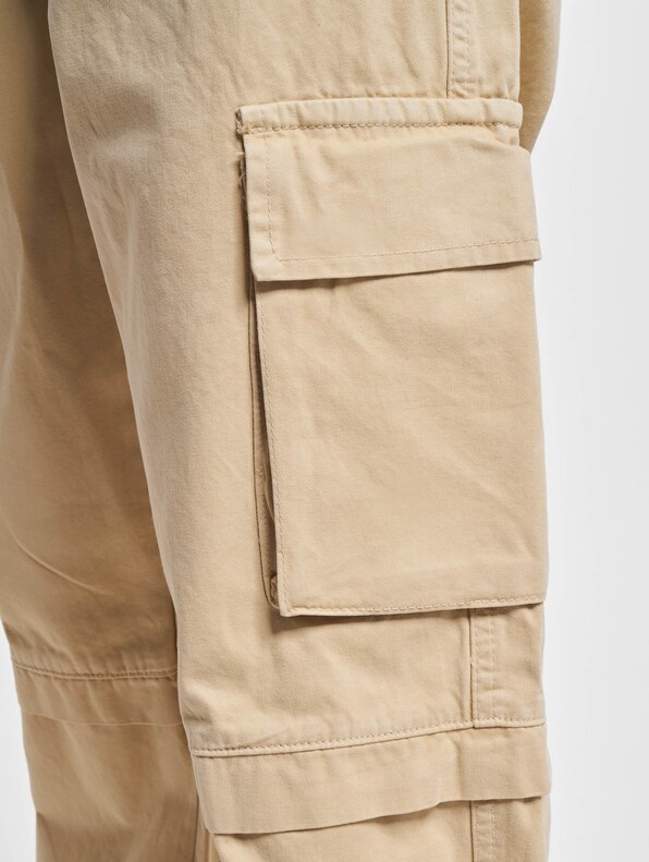 Dropsize Loose Fit Cargo Pants Cream-4