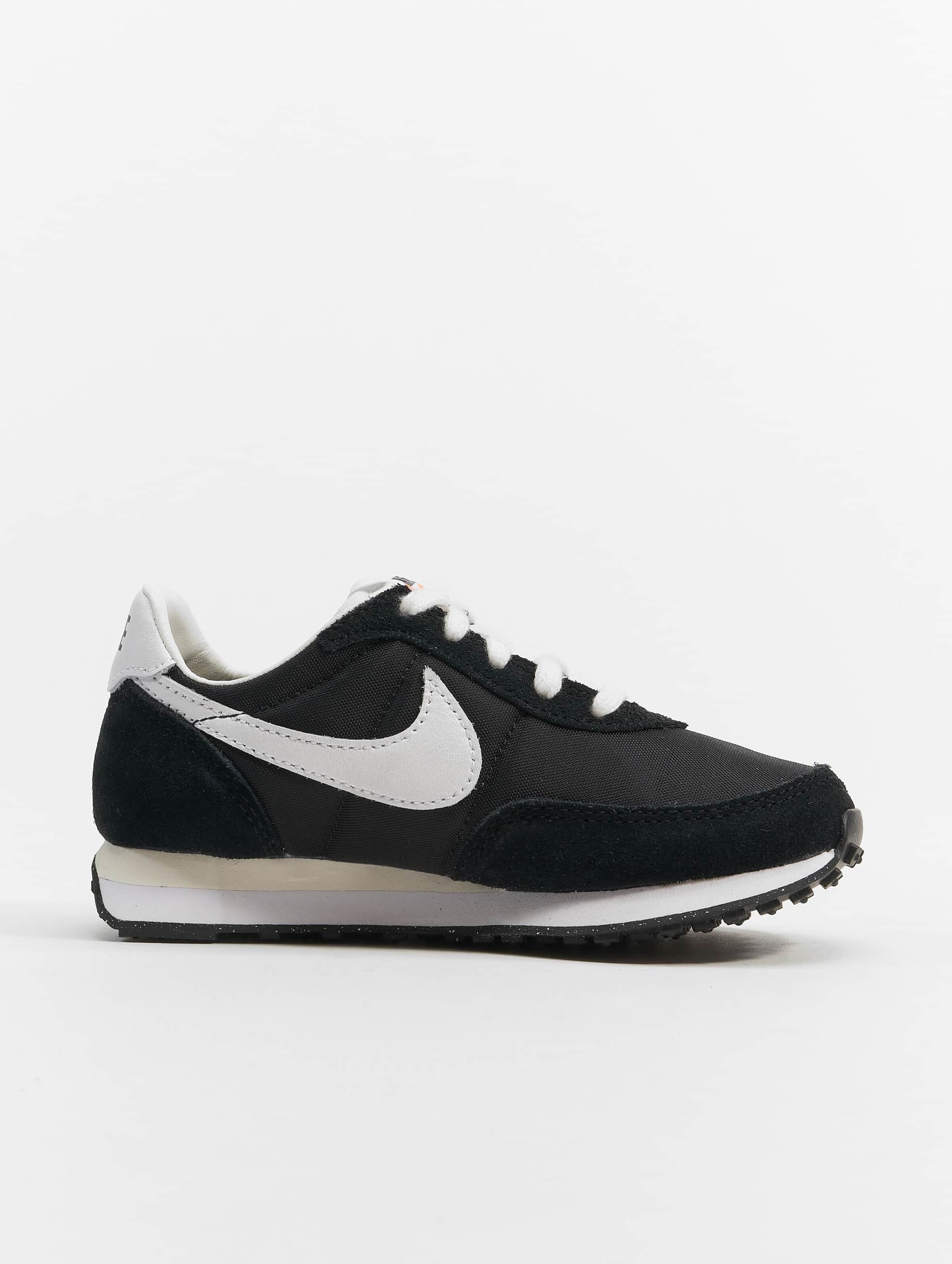 black nike waffle