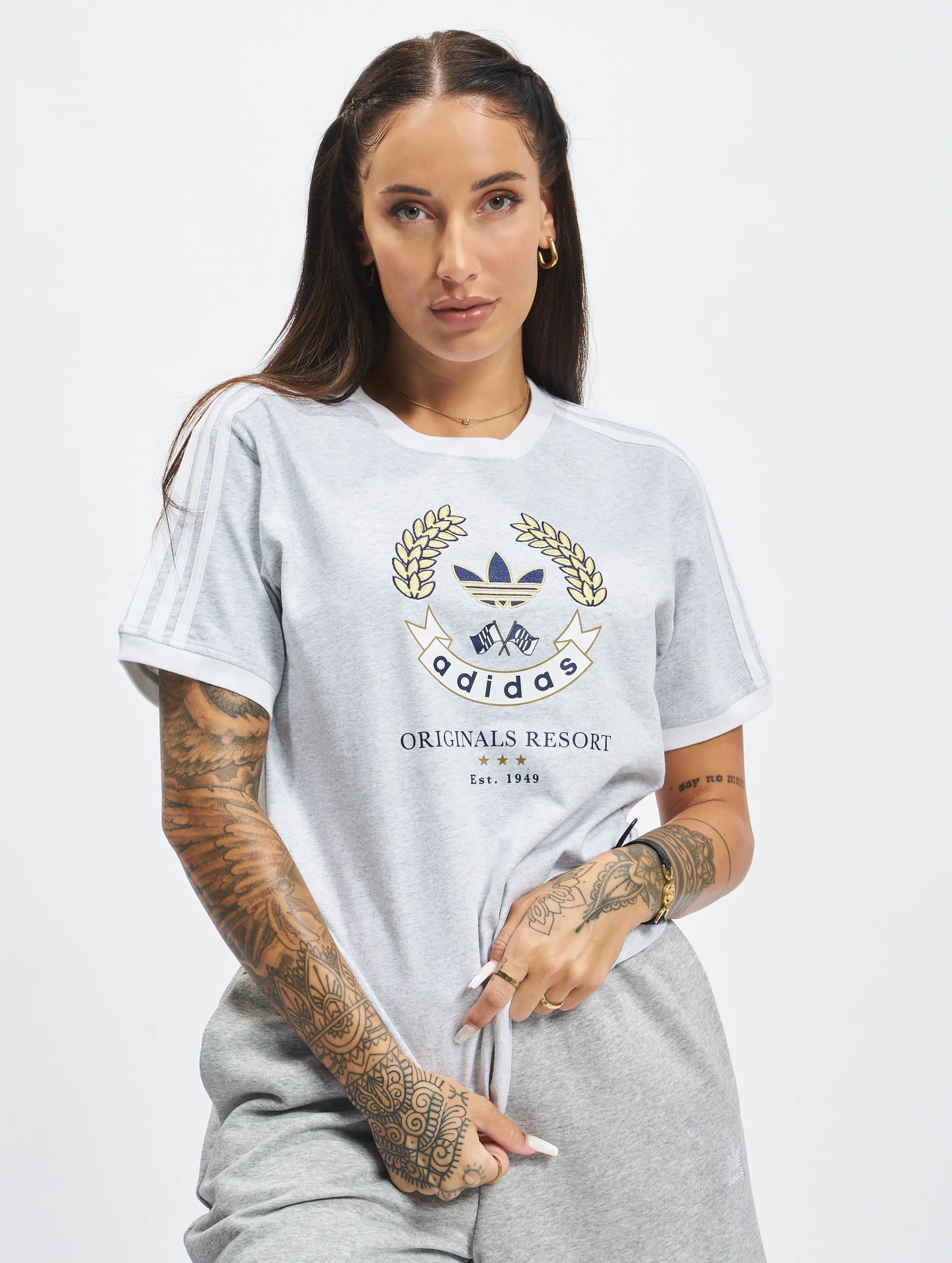 Adidas originals outlet graphic t-shirt