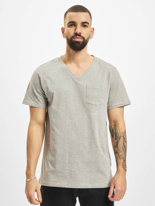 V-Neck-2