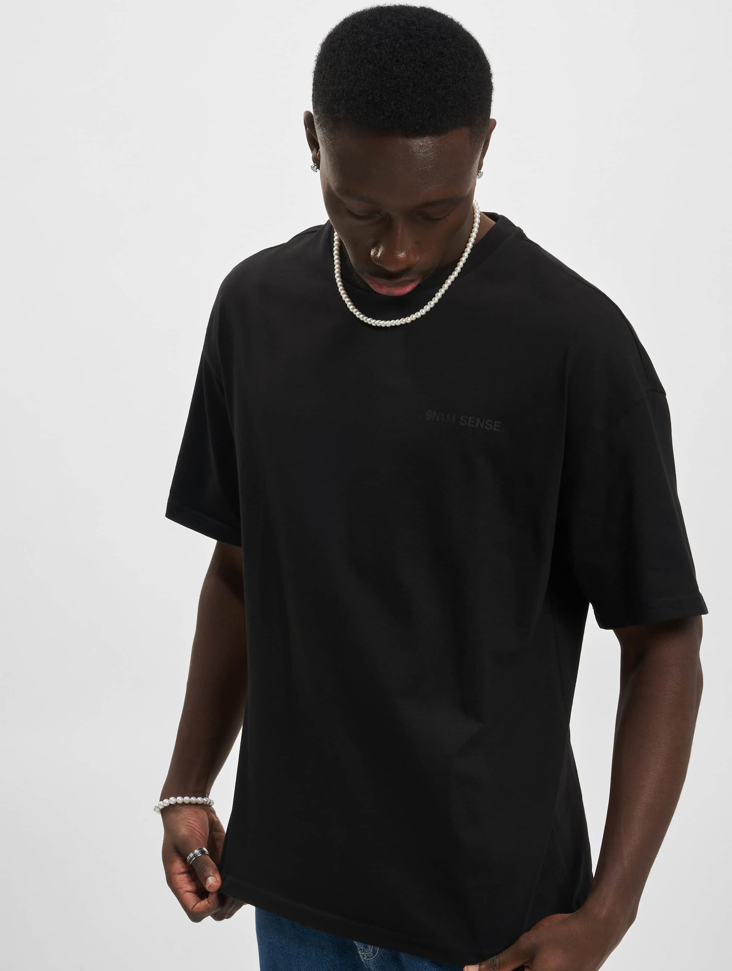 9N1M SENSE Sense Barbed Wire T-Shirt Mannen op kleur zwart, Maat XS
