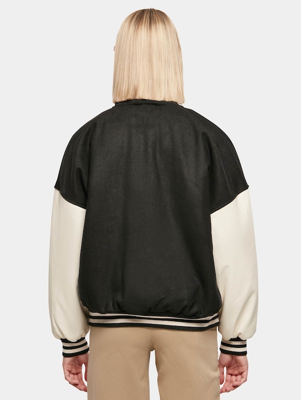 Ladies Oversized Big U-1