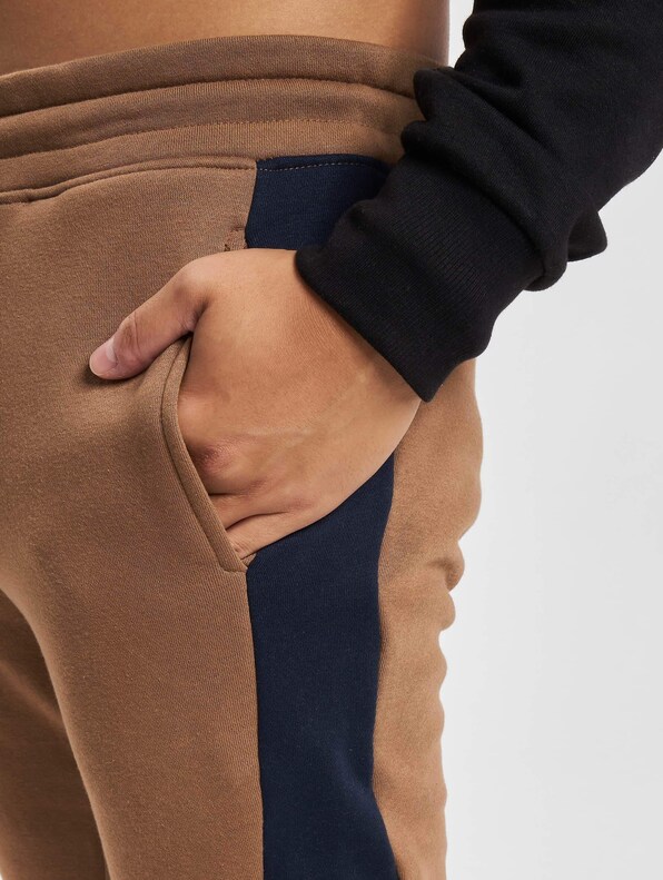 Will Reid Blocking-3