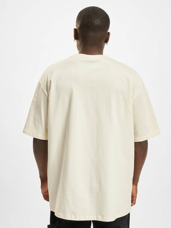 Essential Oversize-1