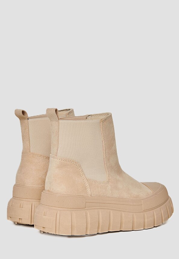 77 Schuh Plateau Velour Halbstiefel-1