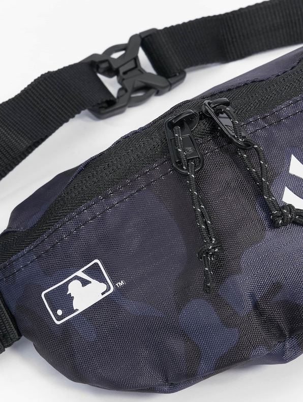 MLB New York Yankees Mini Waist Bag Aop-1