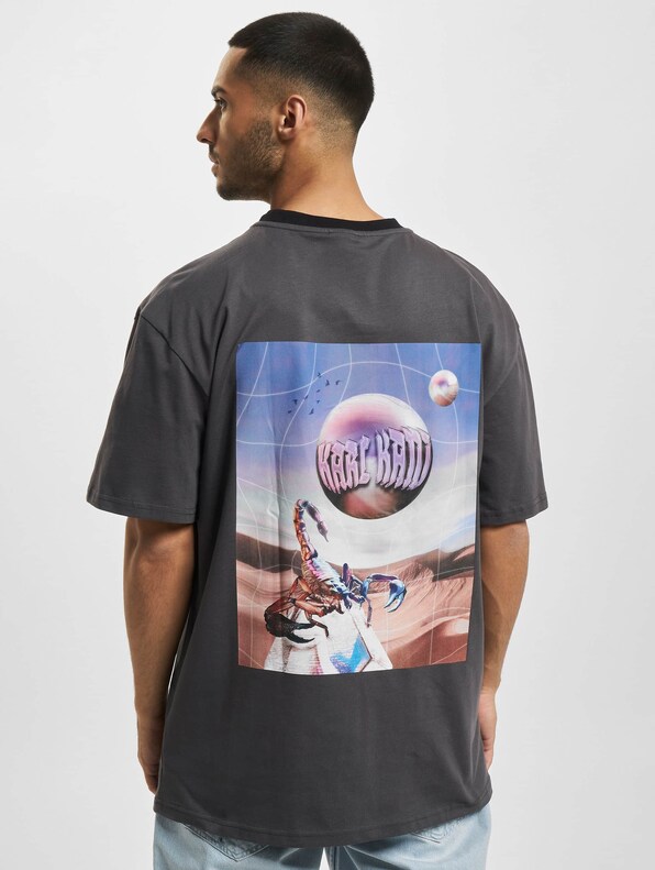 Small Signature Metaverse Block-1