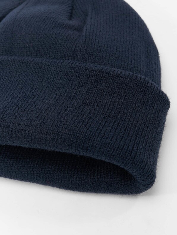 Beanie Mover-1