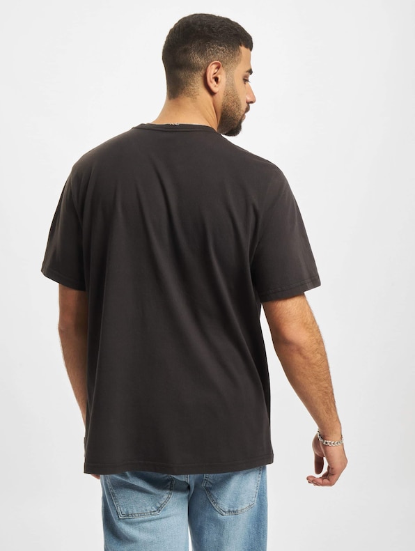 Levi's Relaxed Fit T-Shirts-1