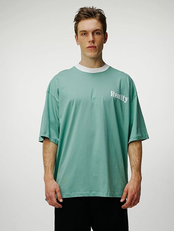 Reality Oversized-1