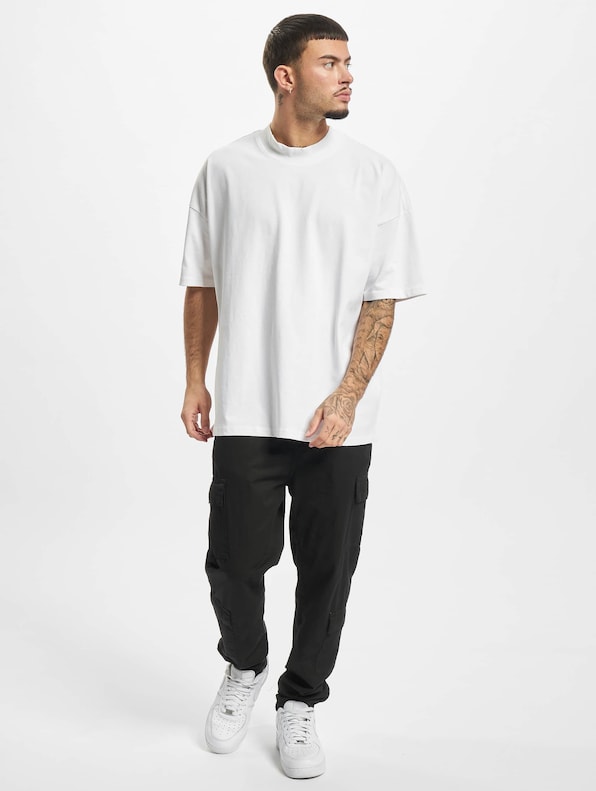 Oversized Mock Neck-4