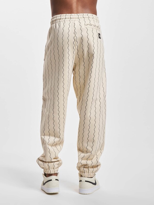 Small Signature Ziczac Pinstripe Relaxed Fit -1