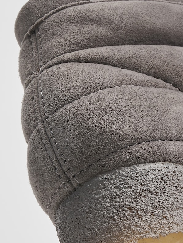 Clarks Wallabee Boots-8