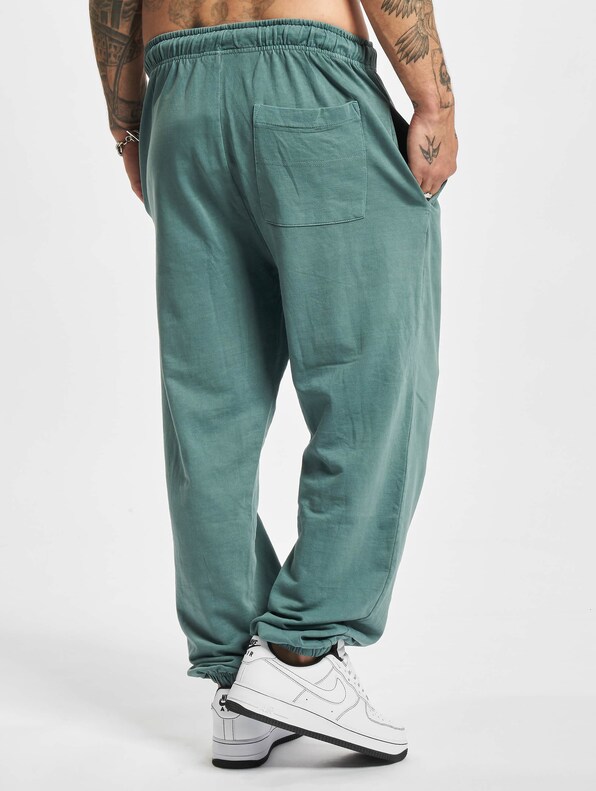 Overdyed -1