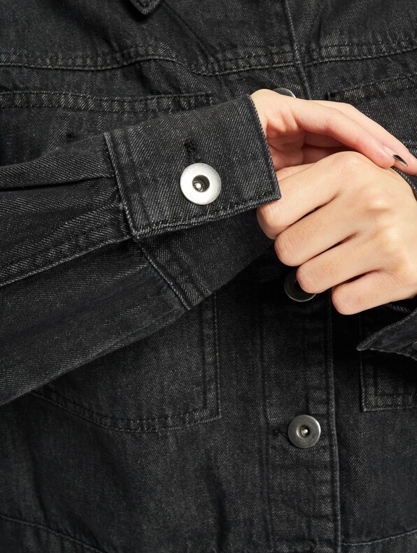 Ladies Short Oversized-4