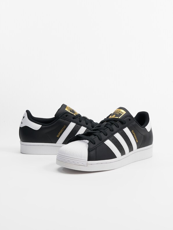 Superstar -0