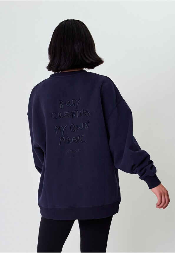 Oversized Sweater Magic-1