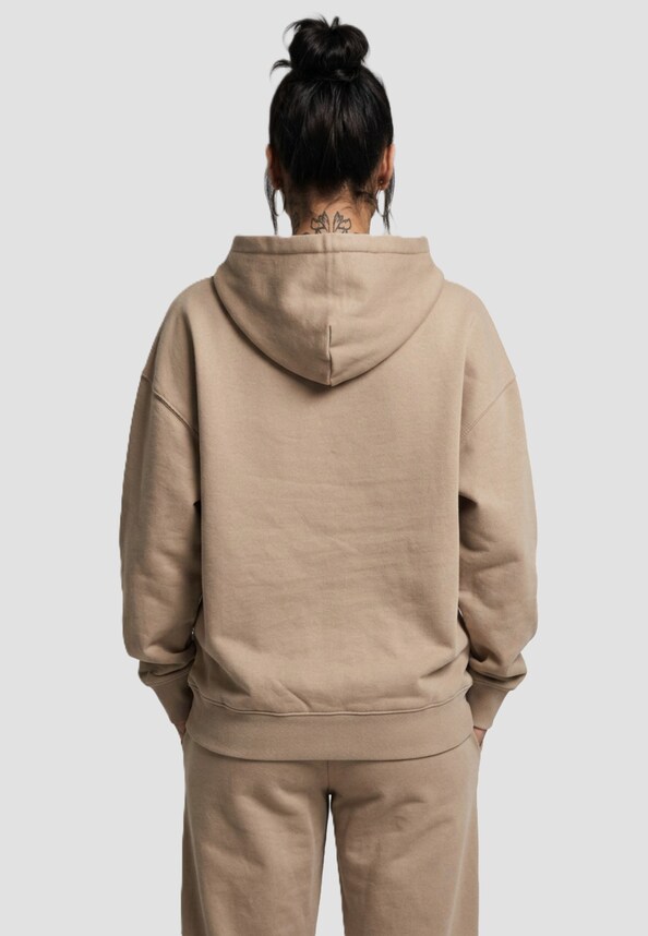 Clarita Logo Oversized -1