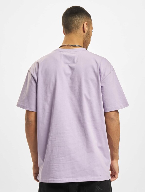 Upscale Days Before Summer Oversize-1