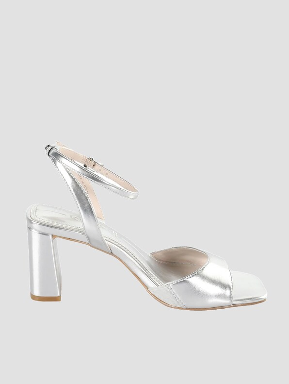 april Neat Vegan Nappa-3