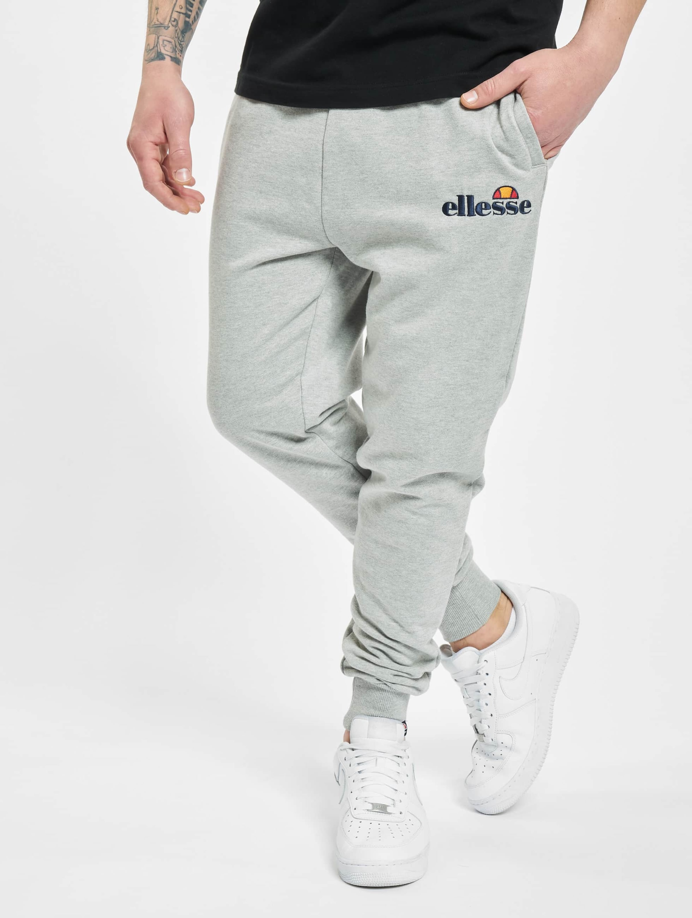 Ellesse discount nioro joggers