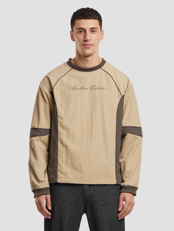 Another Oversize Raglan Windbreaker-2