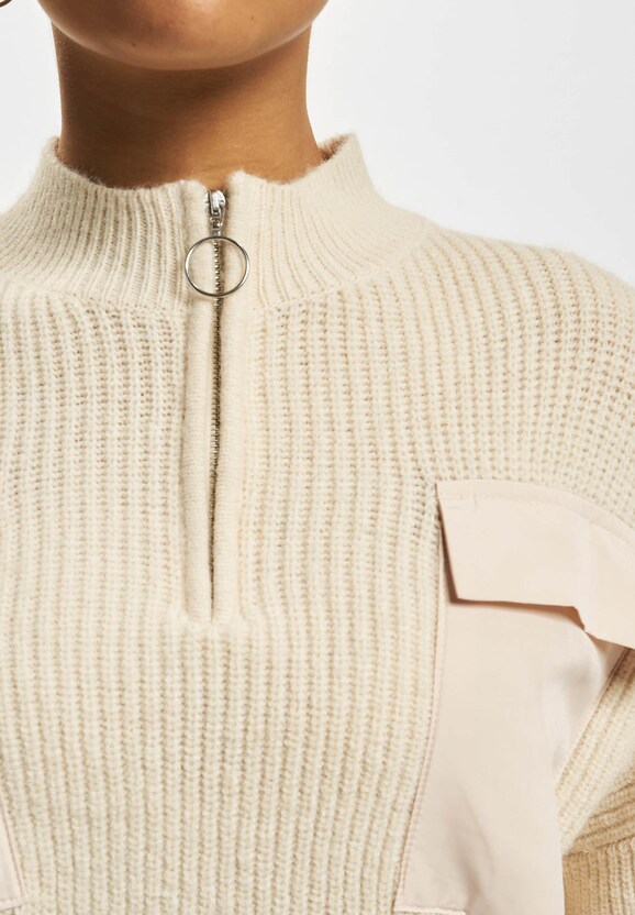 Petra Zip Highneck-2
