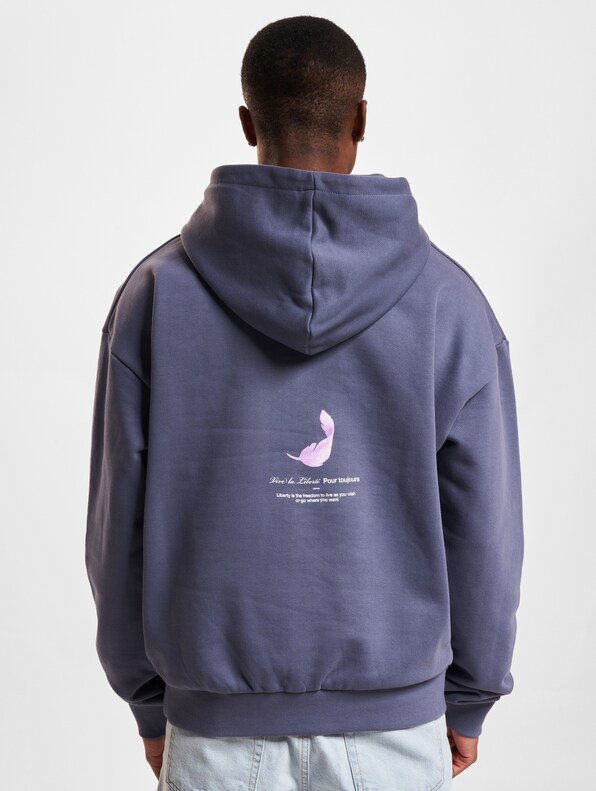  Vive La Liberte Oversize-1