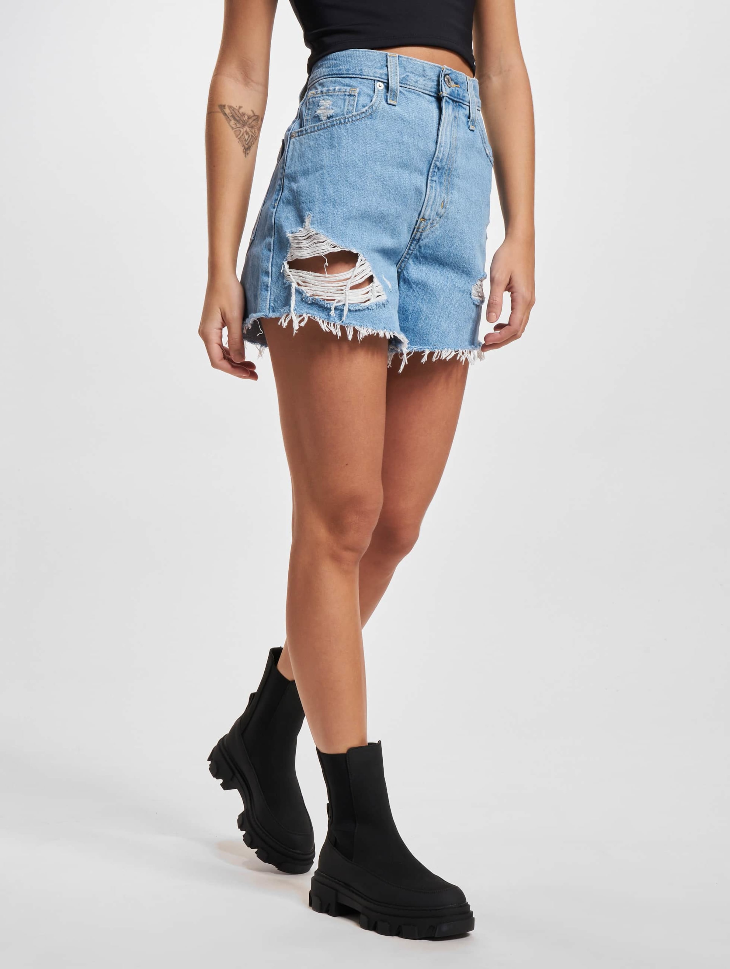 Levi s High Waisted Mom Shorts DEFSHOP 82447