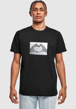 Love SIgn Tee