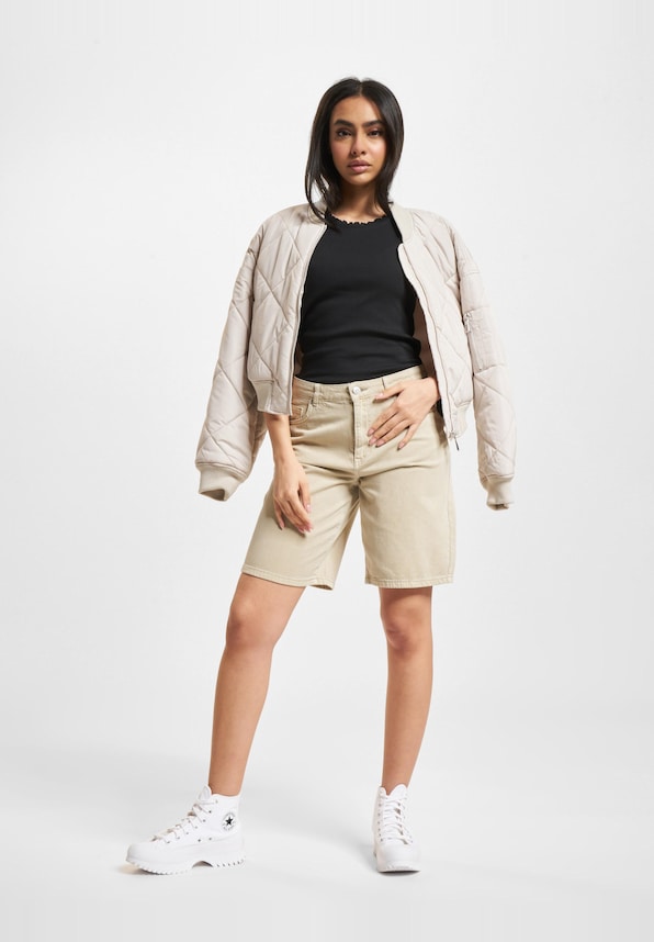 Nicole-4