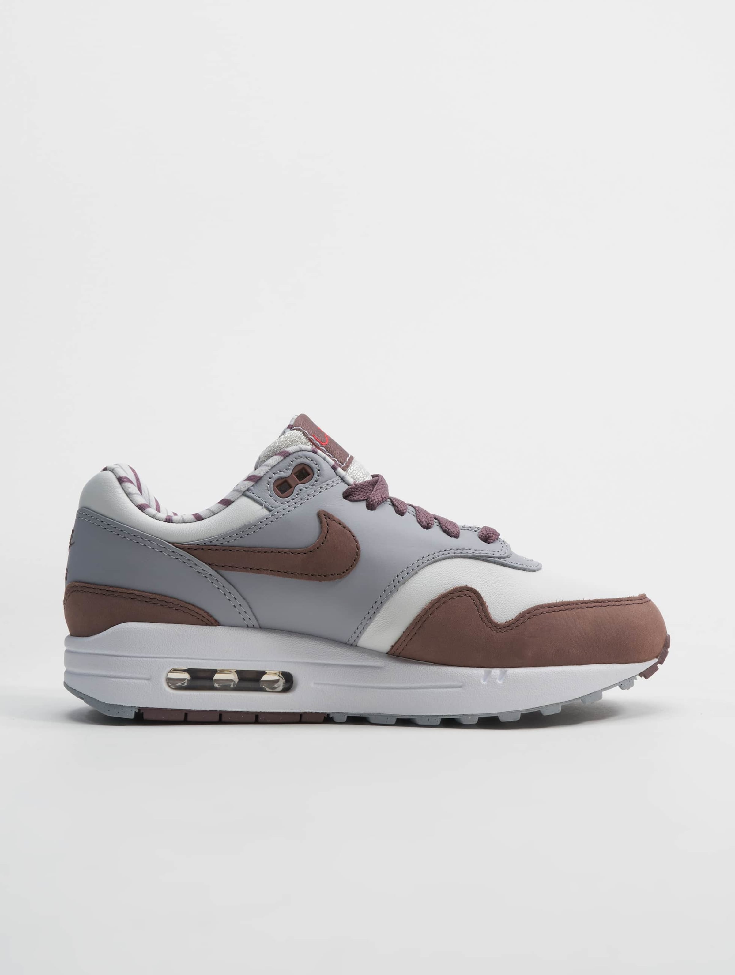 Am1 premium sale