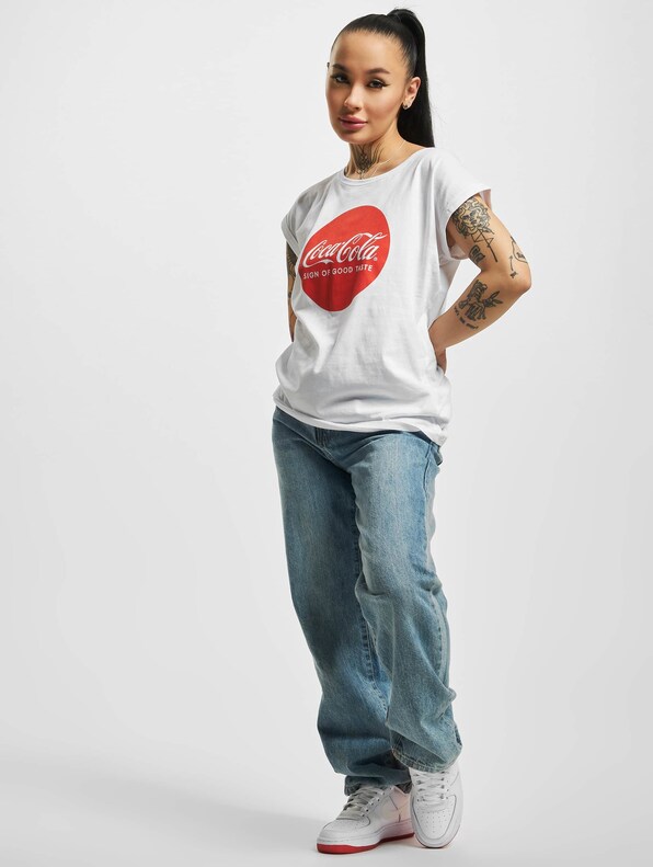 Coca Cola Round Logo-4