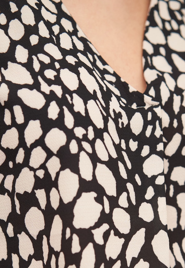 V-Neck Top with aop animal print-5