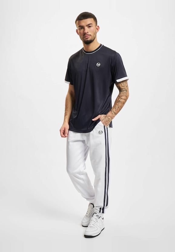 Young Line 2 Man-4