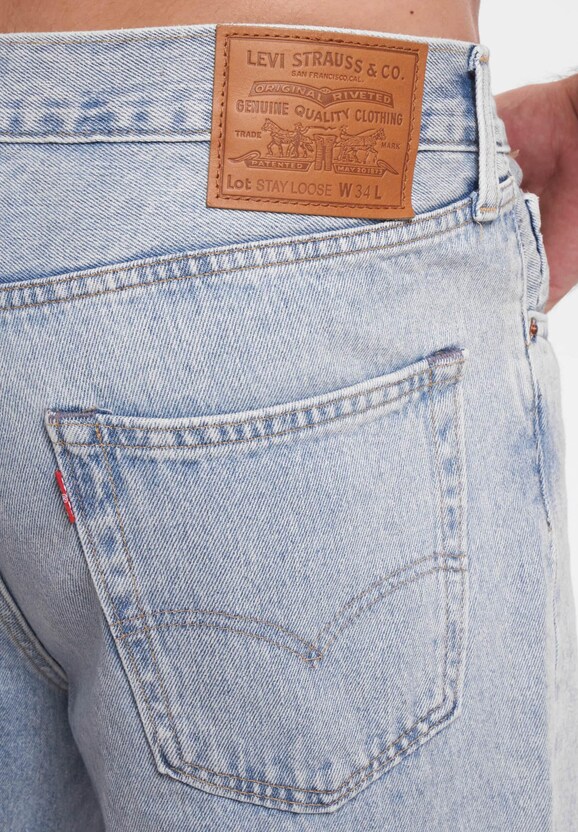 Levis Stay Loose Tapered Crop Jeans-3