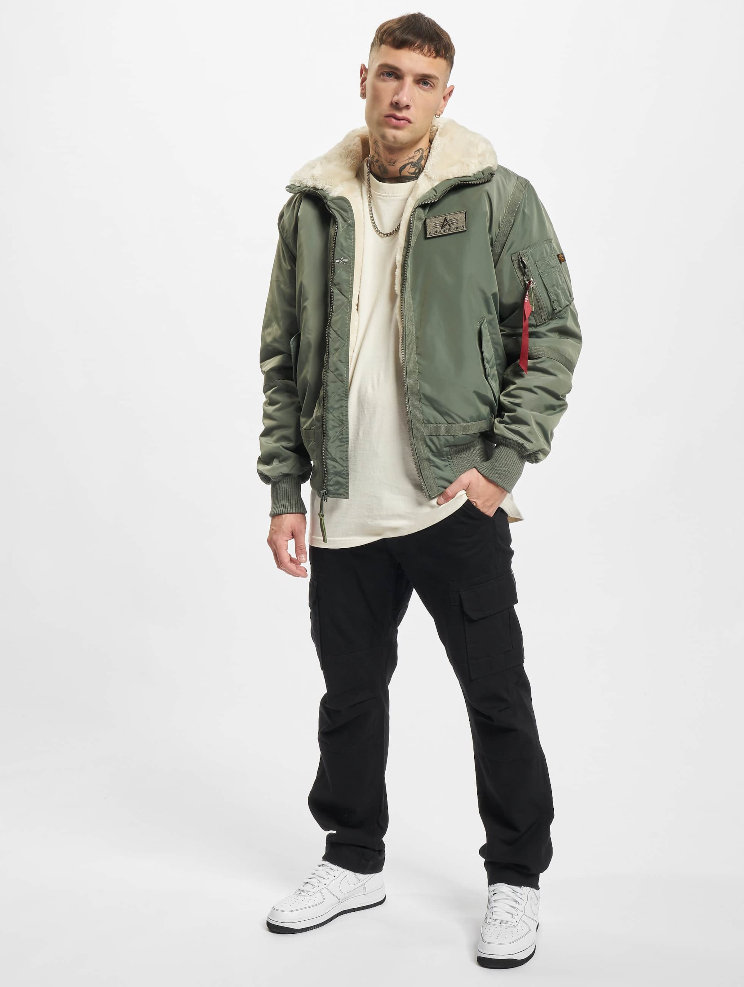 Alpha industries outlet khaki bomber