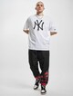 MLB New York Yankees League Essentials Oversized-4